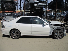 2001 LEXUS IS300 PEARL WHITE 3.0L AT Z16275